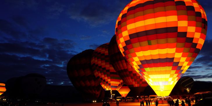 Hot balloon flying over Cappadocia - Pacotes para Turquia