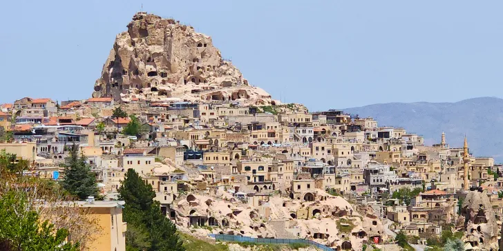 Casas esculpidas nas rochas - Istambul e Capadócia Regular