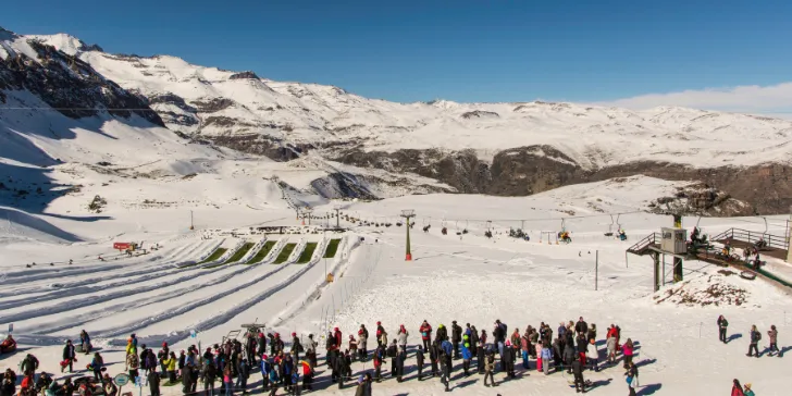 Temporada de neve em Farellones no Chile