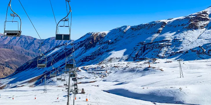 Estação de Esqui no Valle Nevado - lugares com neve no Chile
