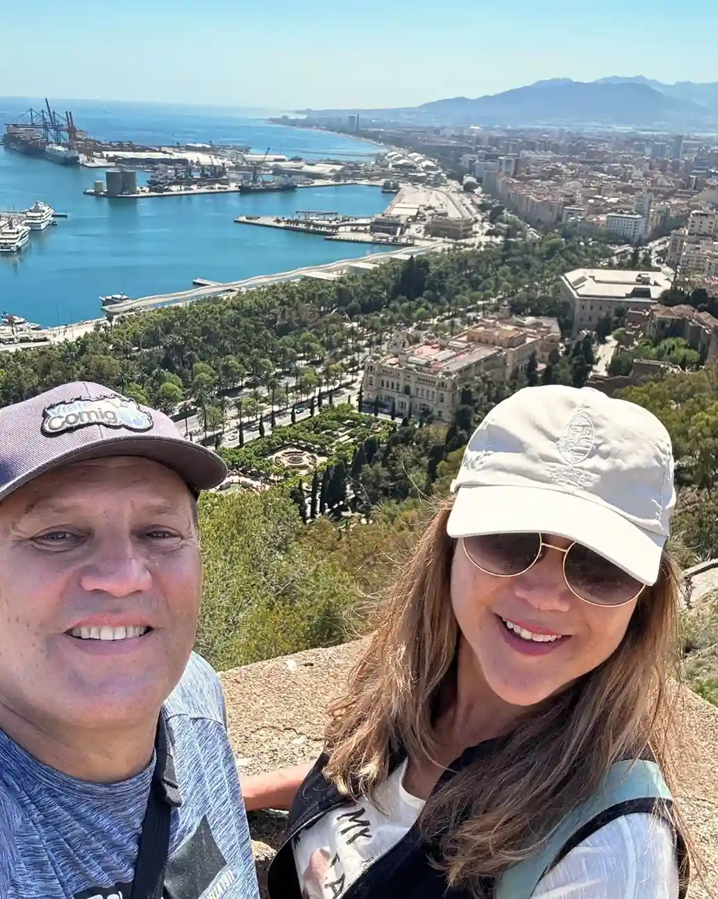 Peter e Sandra Goldschmidt no Castelo de Gibralfaro em Málaga