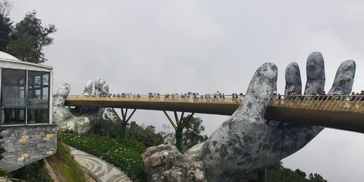 Vietnã-Dan nang-canva