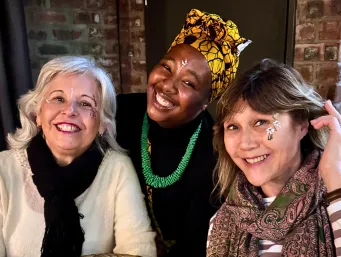 Sandra Goldschmidt no Gold Restaurant em Cape Town