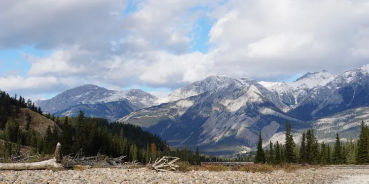 Jasper-Canadá-canva